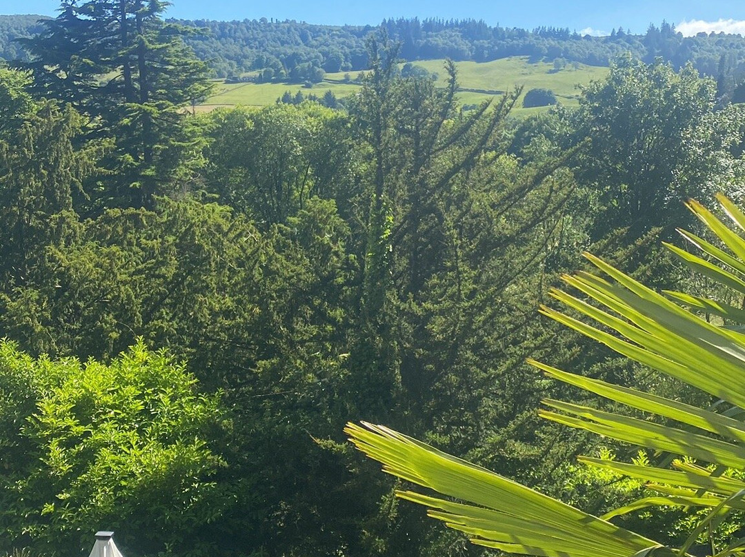 Harefield Hall主图