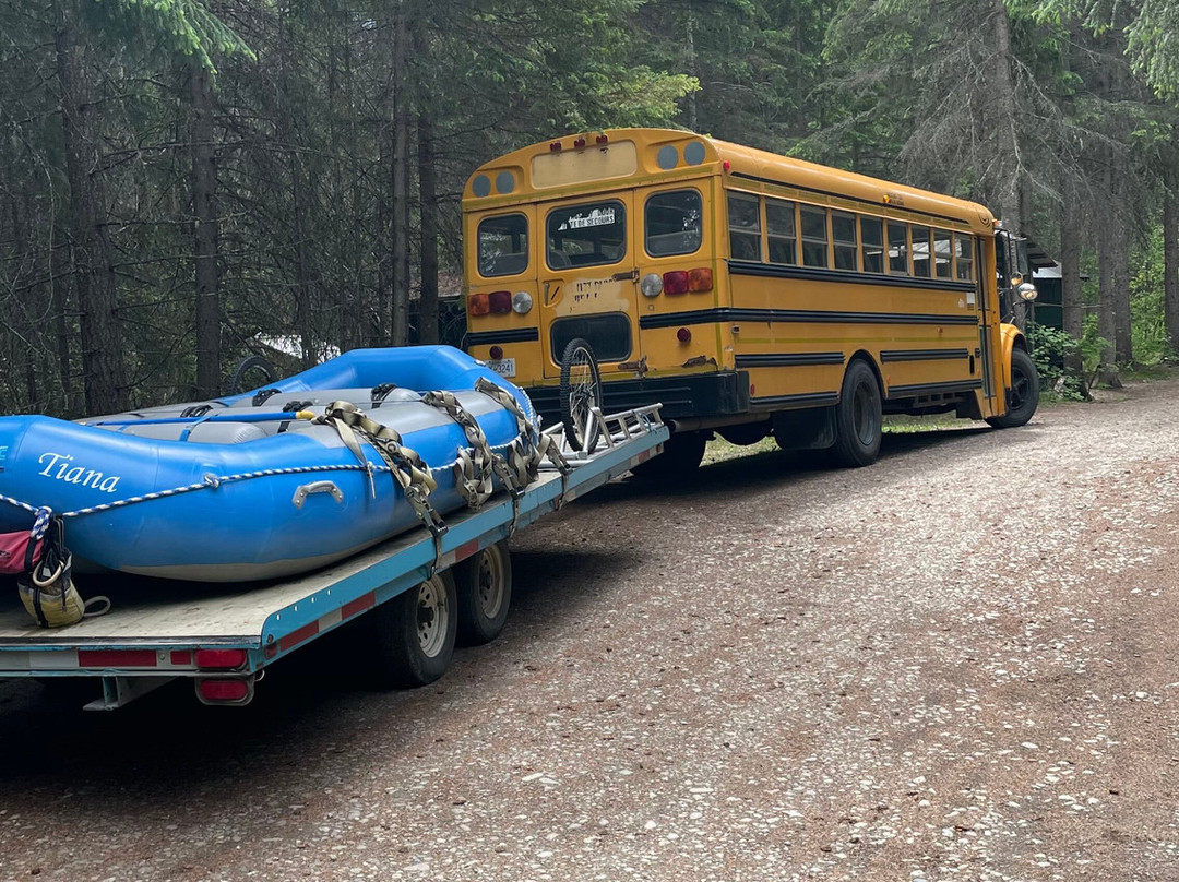 Mount Robson Whitewater Rafting Co.-维尔蒙特必去景点