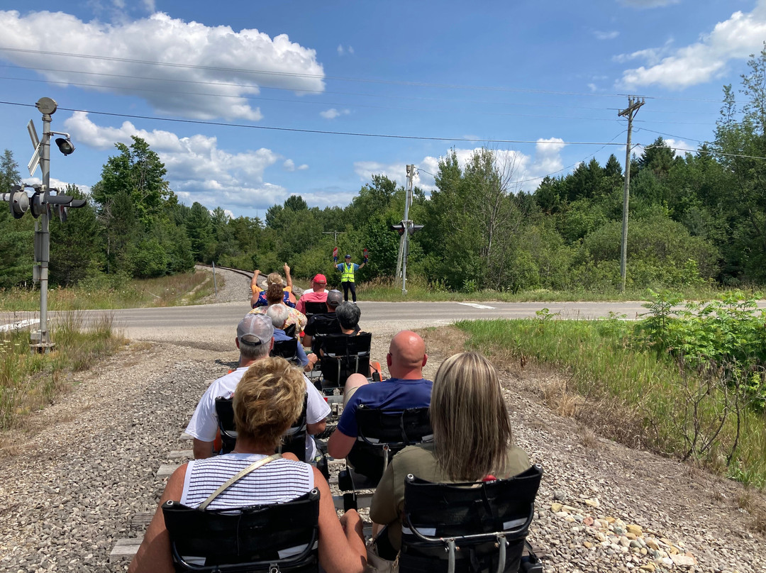 Wheels On Rails-Grawn必去景点