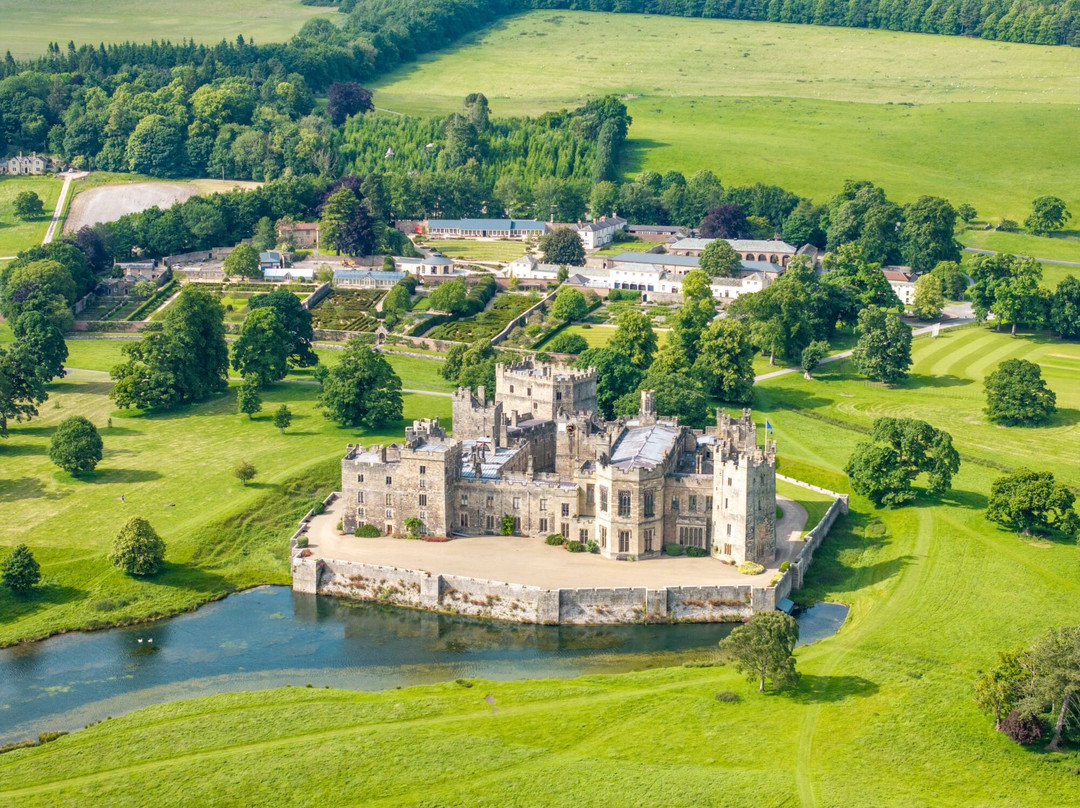 Raby Castle, Park And Gardens景点图片
