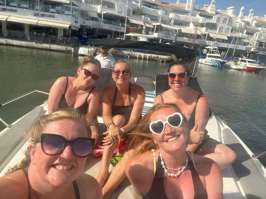 Kan Aima Boat Trips-班纳玛德纳必去景点