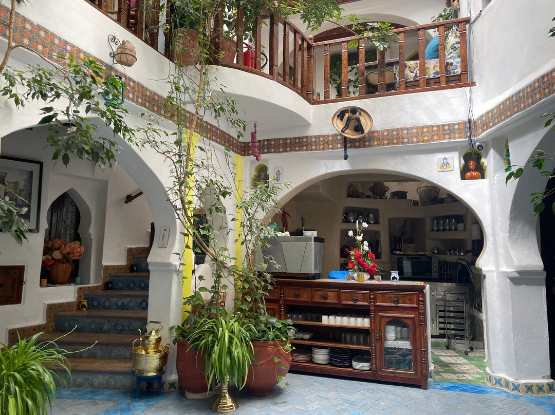 达梅兹阿纳旅馆主图