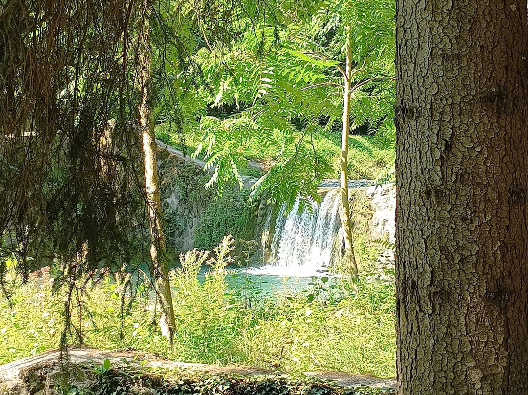 Cascade du Morel景点图片