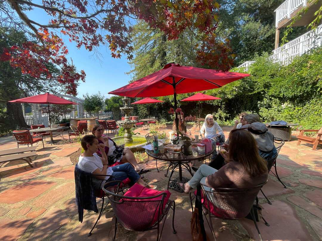 Inn At Occidental主图