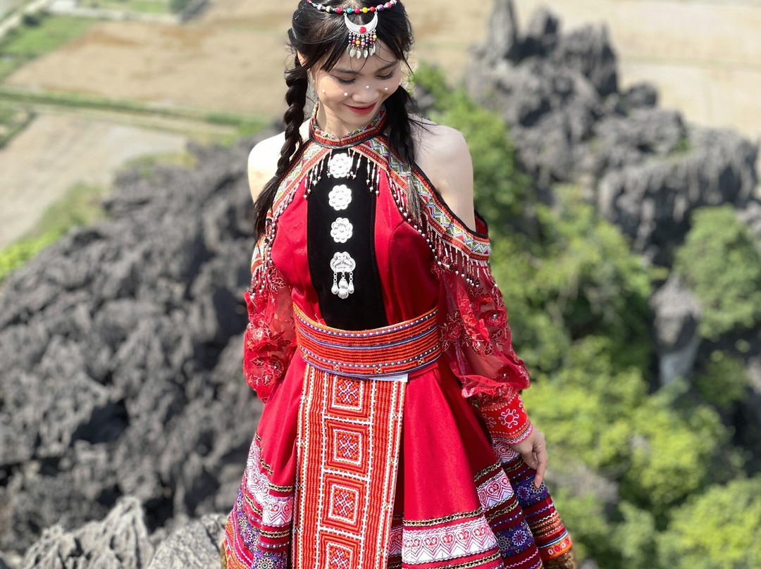 Vietnam Daily Tourist