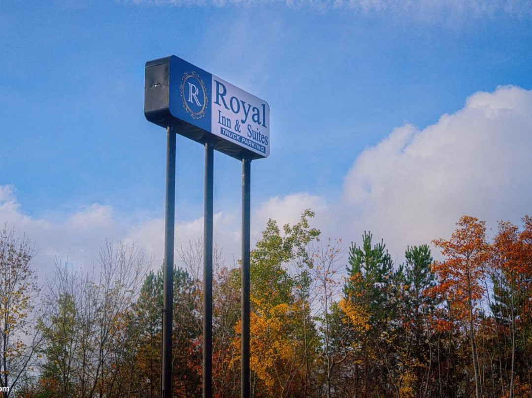 Royal Inn & Suites主图