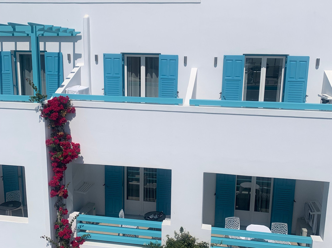 Santellini Hotel主图