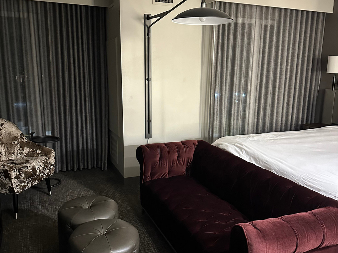 Archer Hotel Burlington主图