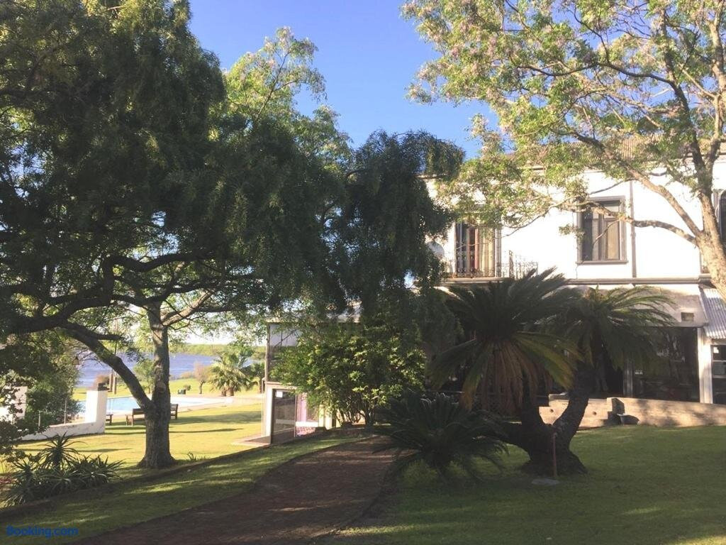 San Isidro Hotel主图