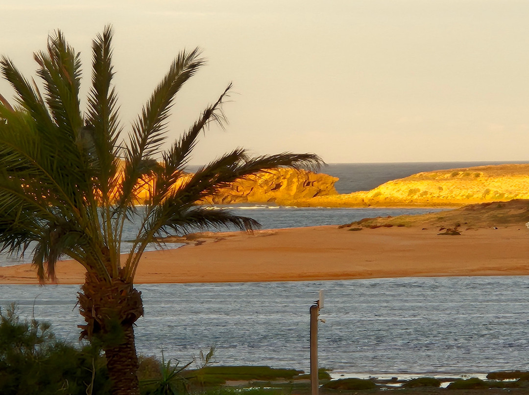 拉苏丹娜沃利迪耶酒店主图