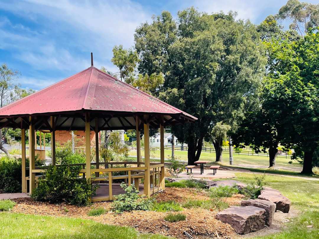 Charing Cross Reserve-Beaconsfield Upper必去景点