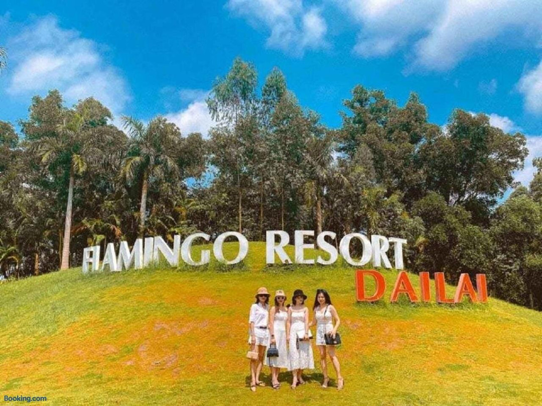 Villa CBT Flamingo Dai Lai