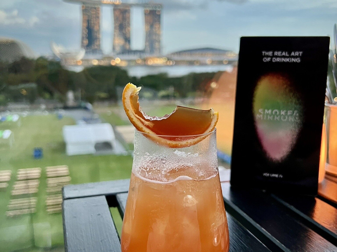 Smoke & Mirrors-新加坡必去景点