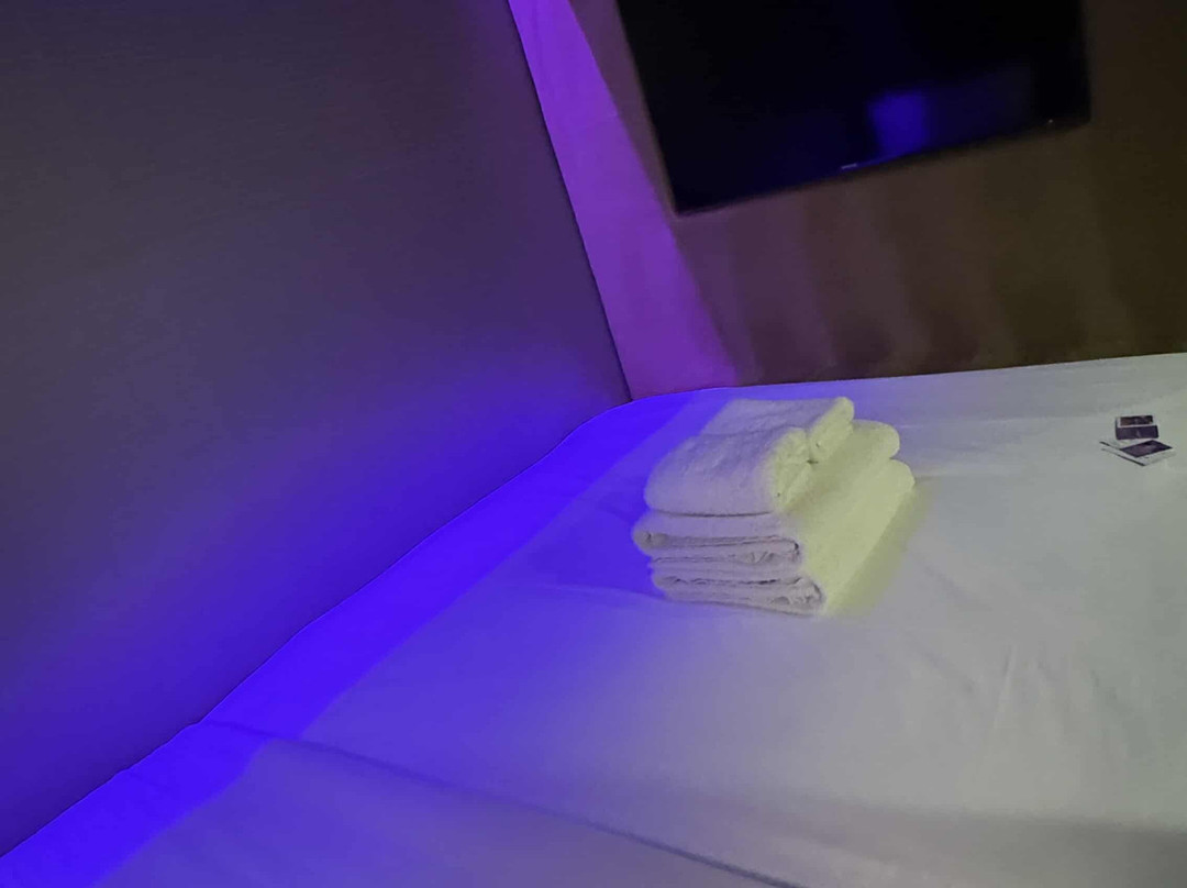 Bloc Hotel London Gatwick Airport主图
