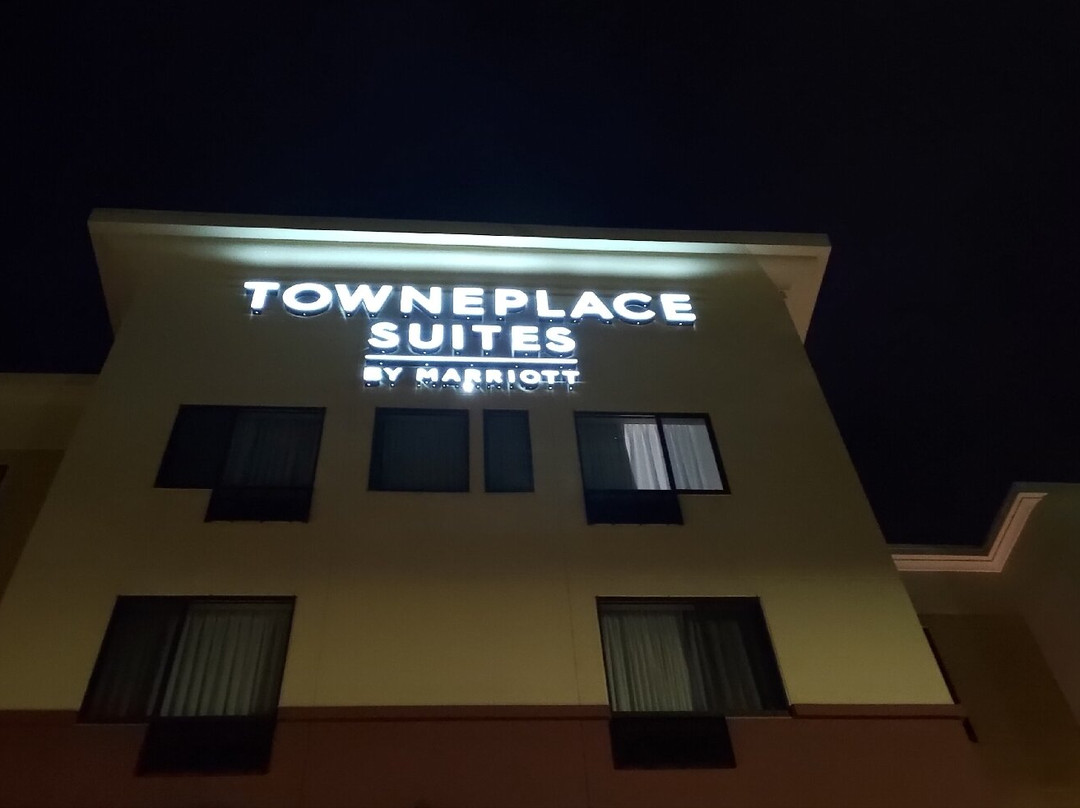 艾肯威士忌路万豪TownePlace Suites 酒店主图