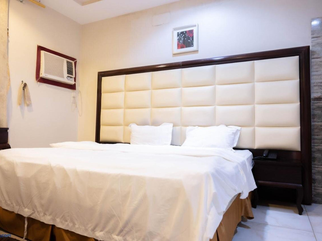 Rua Lilshuqaq Almakhduma