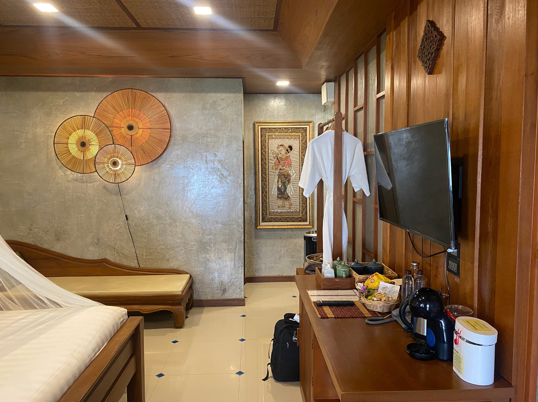 布里画廊酒店主图