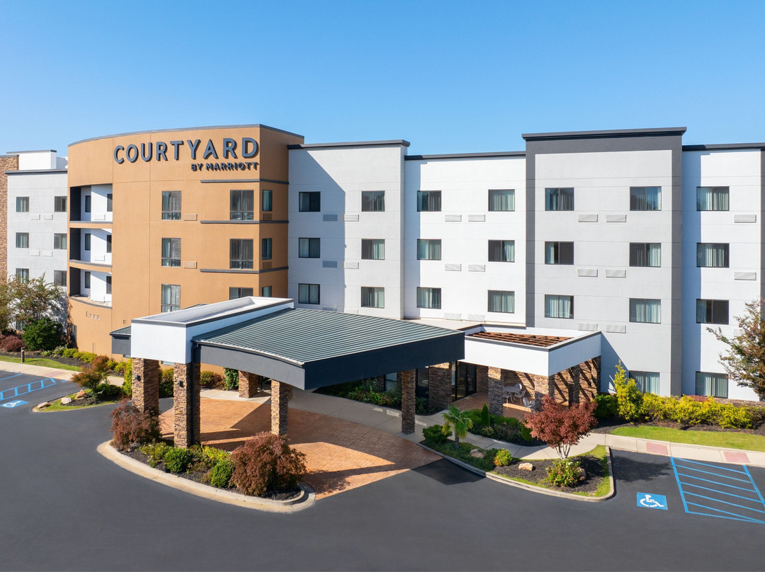 Courtyard by Marriott Auburn主图