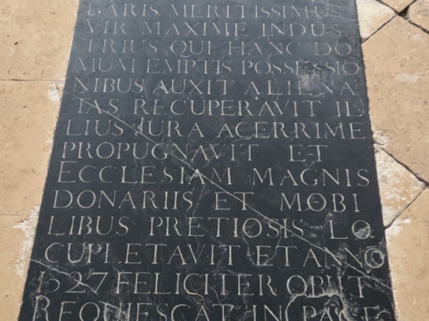 GROOM - CHAMPAGNE TOUR & Airport Shuttle-埃佩尔内必去景点