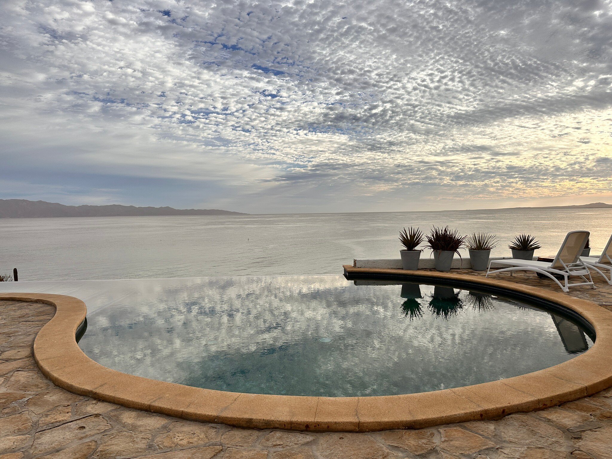 Casa Tara Retreat-官方