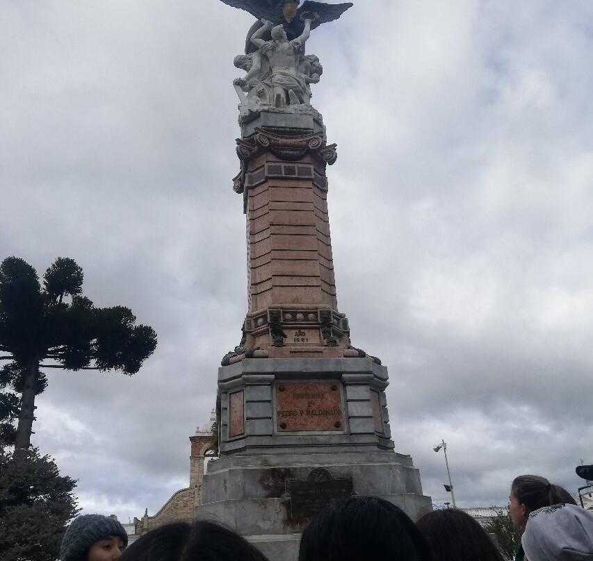 Catedral de Riobamba景点图片