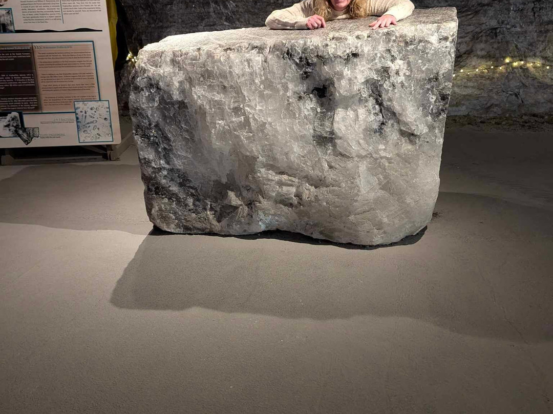 Strataca景点图片