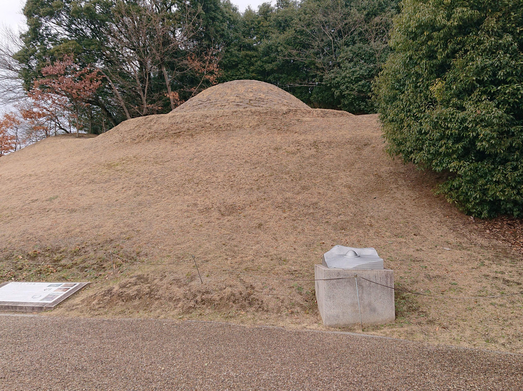 Kitora Tomb景点图片