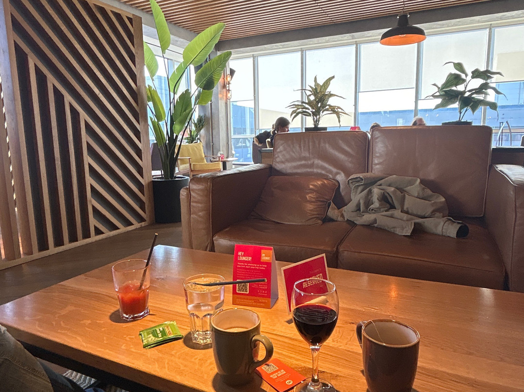 My Lounge, Gatwick North-霍利必去景点