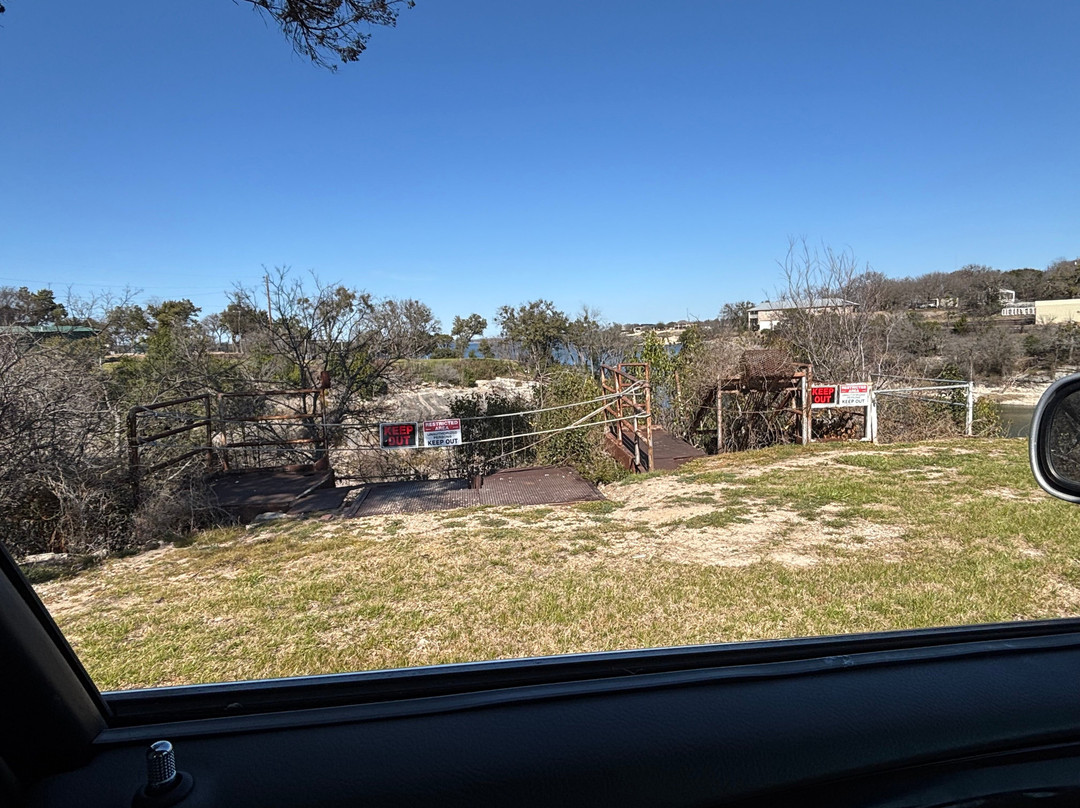 The Whitney Lake Dam and Powerhouse-Clifton必去景点