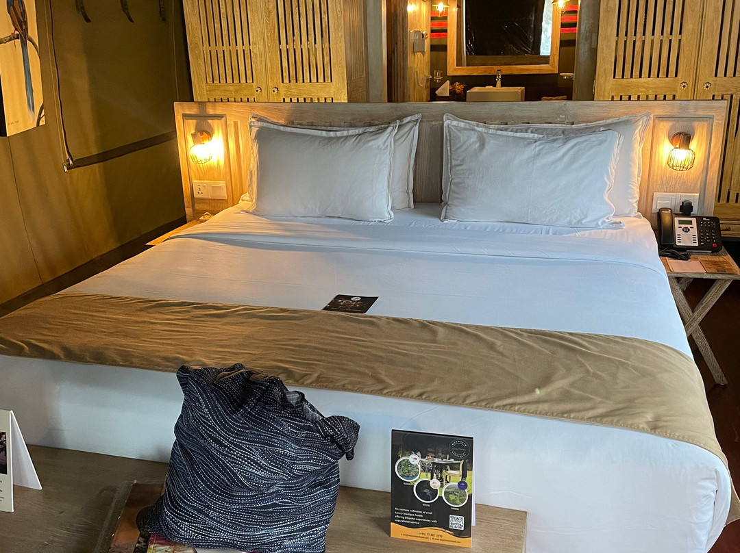 Flameback Eco Lodge主图