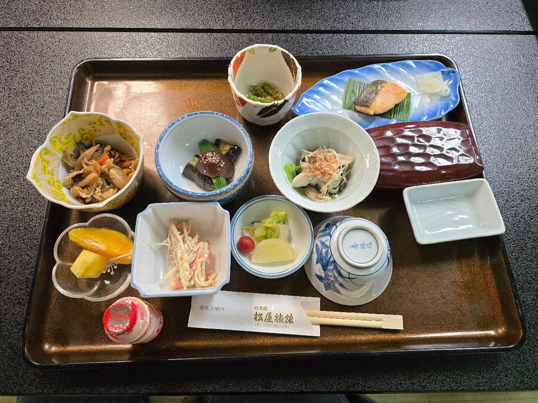 吉扎肯松屋旅馆主图