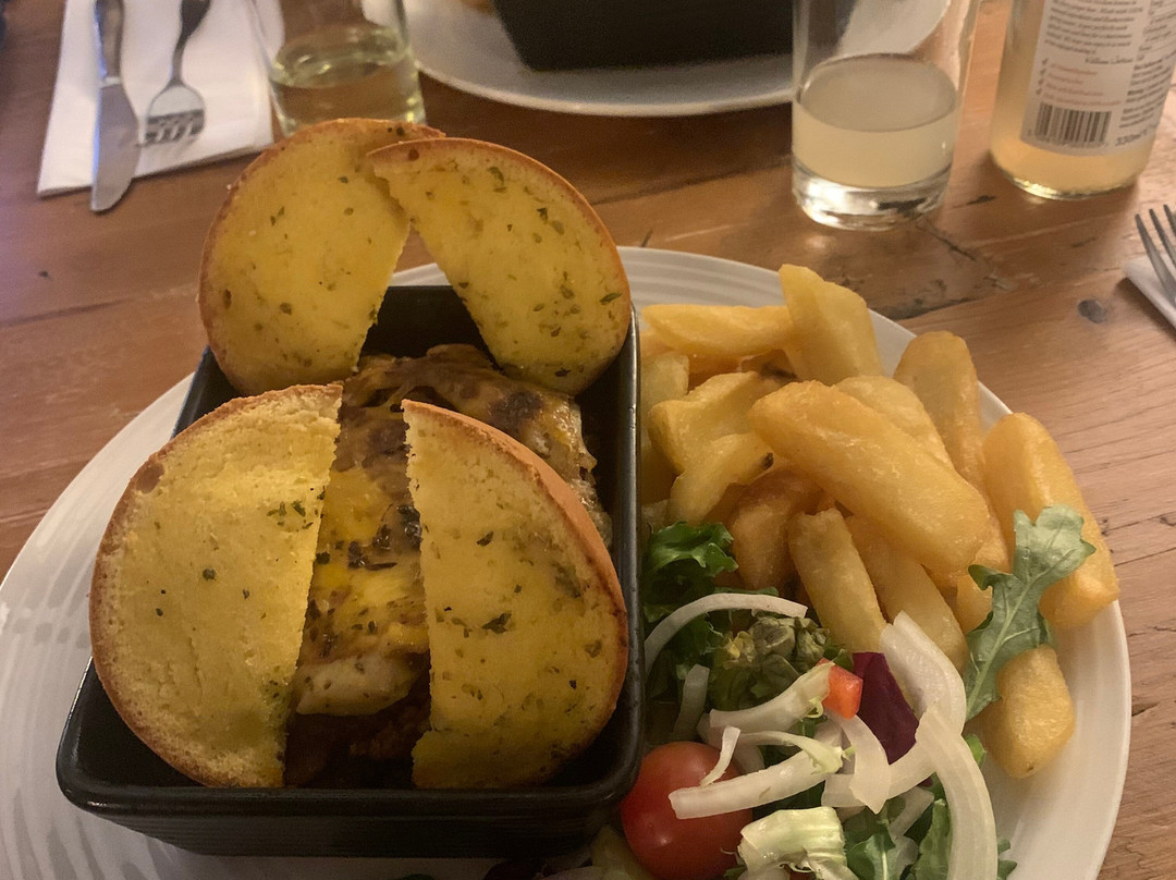 The George & Dragon Inn主图