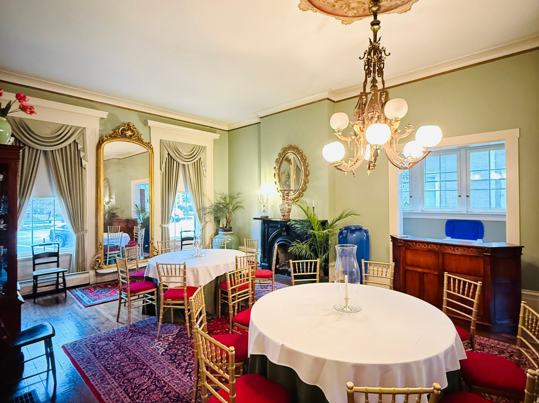 Atwood House Bed and Breakfast主图