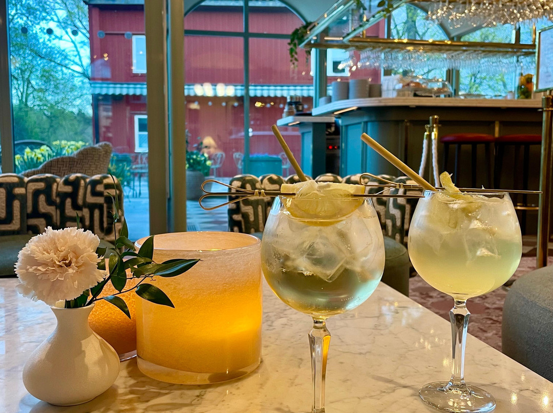 哈根别墅酒店主图