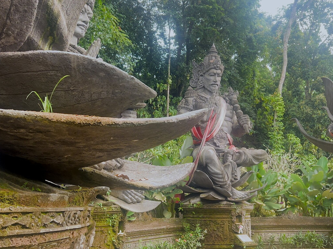 Pura Beji Amerta Gangga-Tegal Mengkeb必去景点