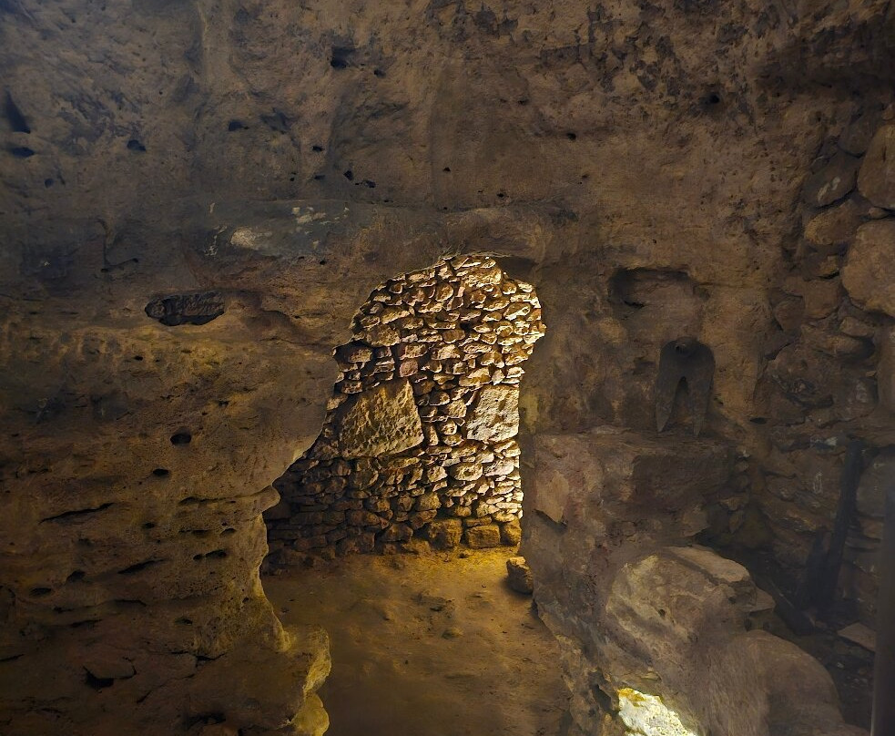 Les Troglos de Belvès景点图片