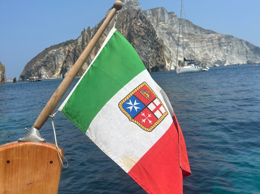 Oceano Ponza Experience - Cosmo Dies