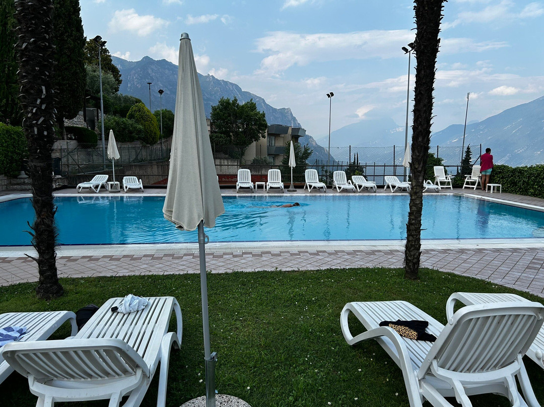 Hotel Village Bazzanega主图