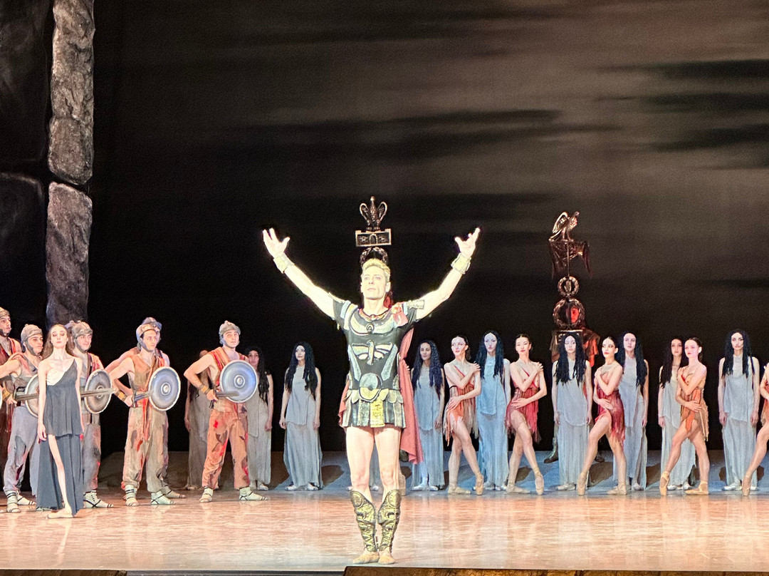 The Armenian National Academic Theater of Opera and Ballet named after Alexander Spendiaryan-埃里温必去景点