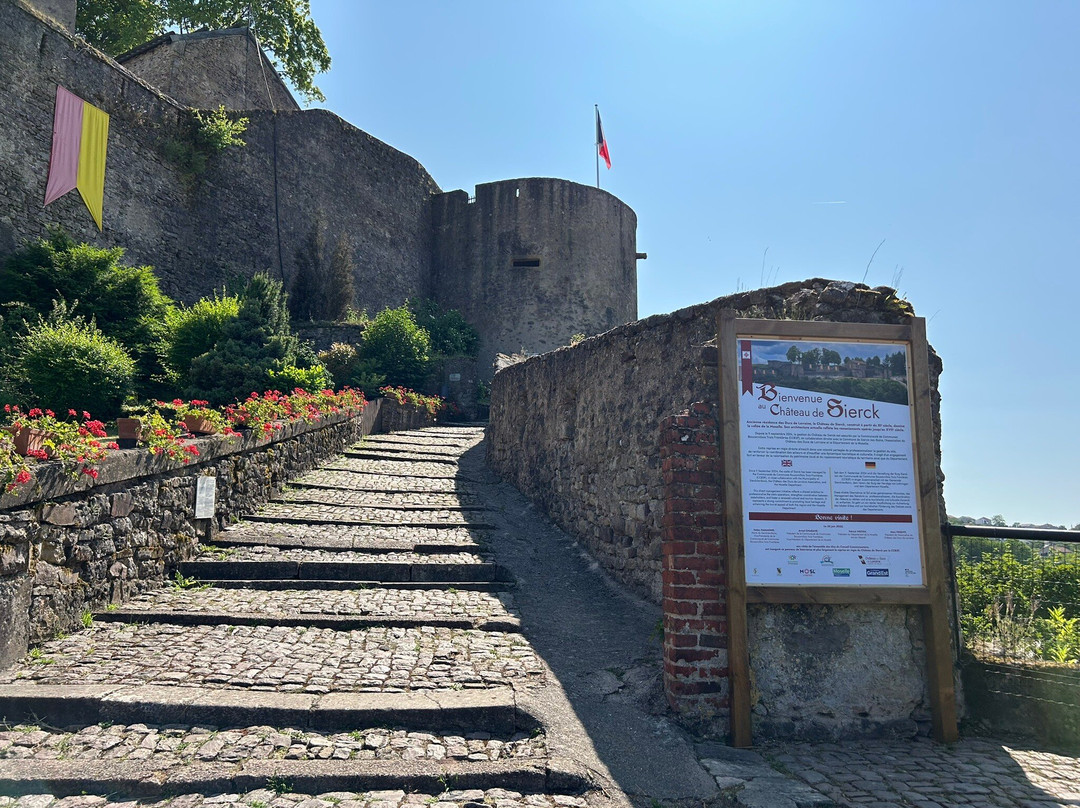 Chateau des Ducs de Lorraine-Sierck-les-Bains必去景点