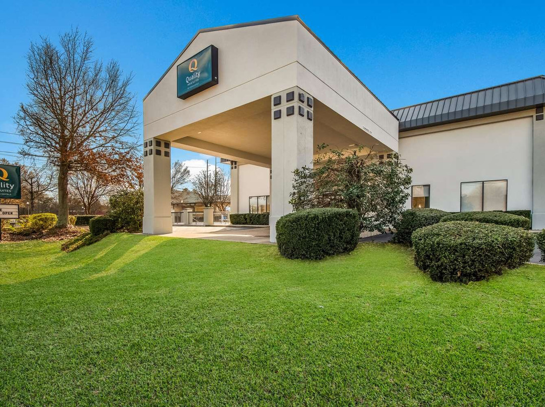 Quality Inn & Suites