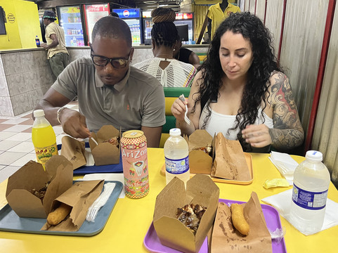 MJDTours-蒙特戈贝必去景点