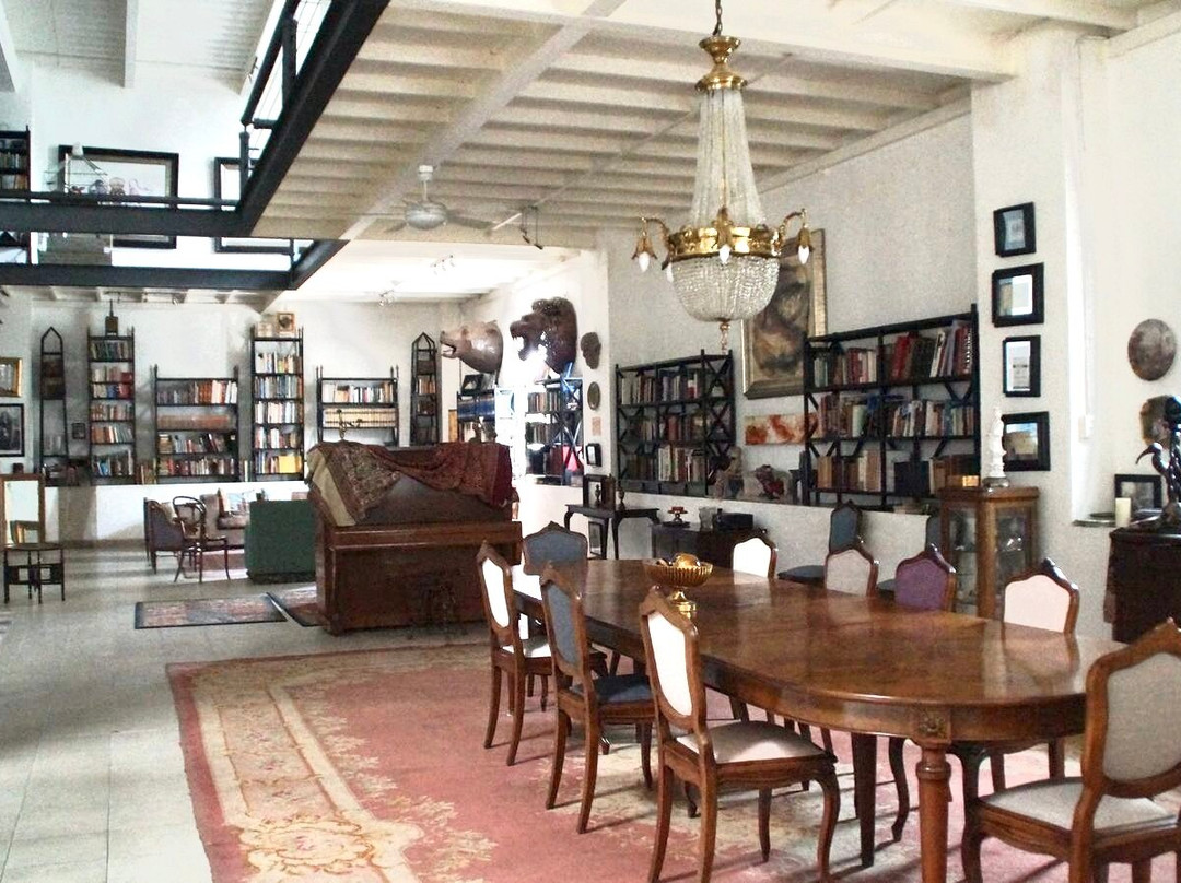 Zabika Art & Gallery-奎尔纳瓦卡必去景点