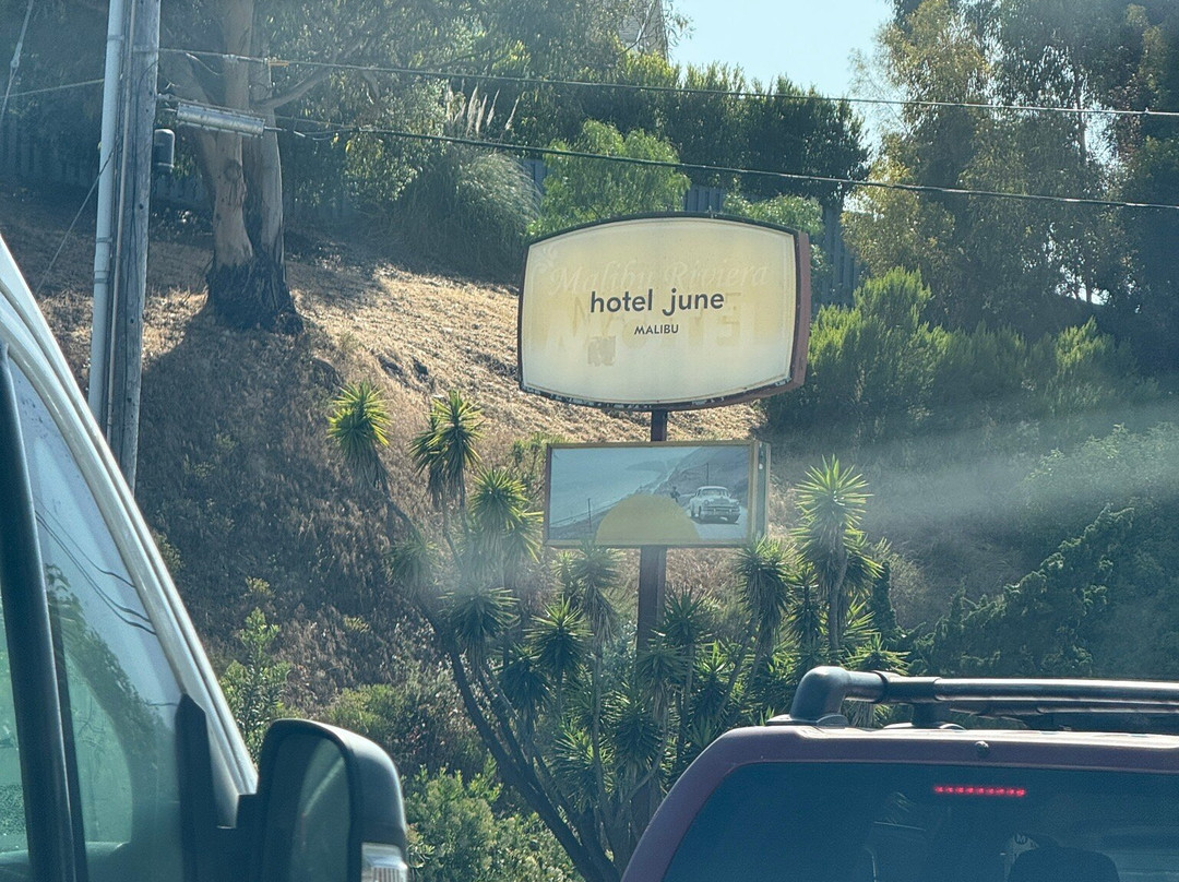 Hotel June主图