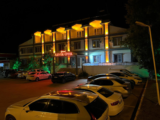 Grand Alver Otel