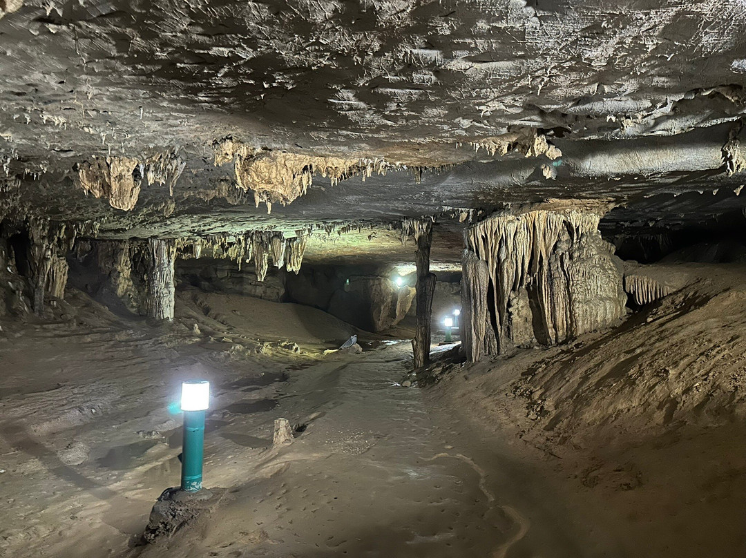 Nguom Ngao Cave-高平必去景点