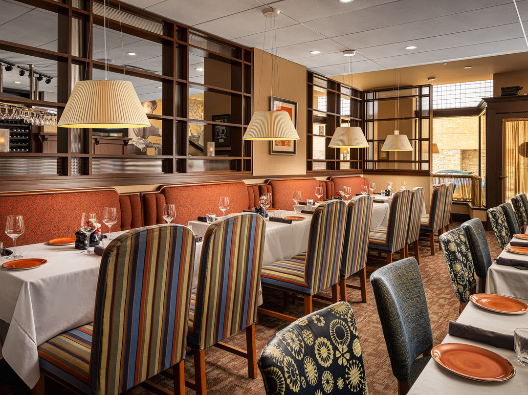 Charley Creek Inn主图