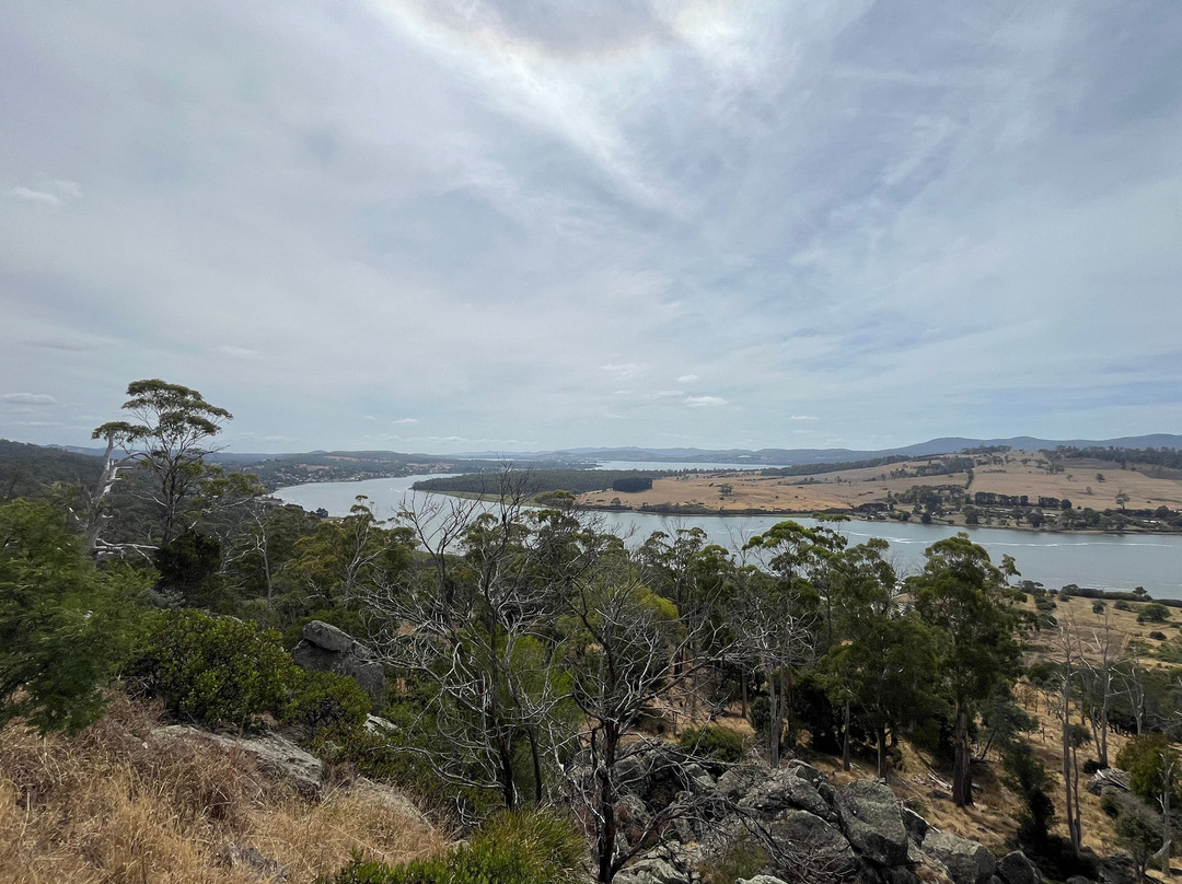 Brady's Lookout-Rosevears必去景点