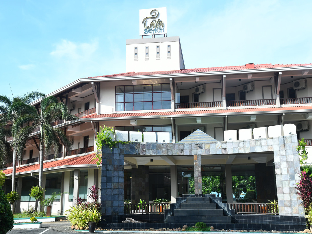 Laya Beach Hotel主图