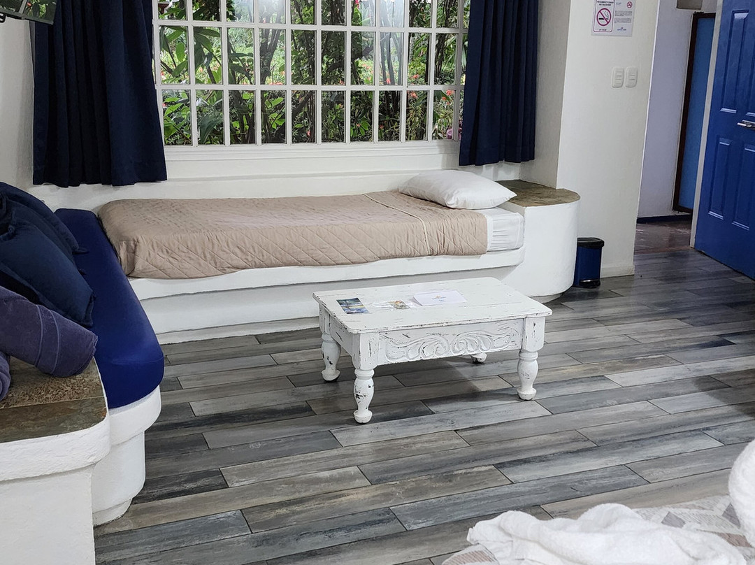 Hotel La Puerta del Sol主图